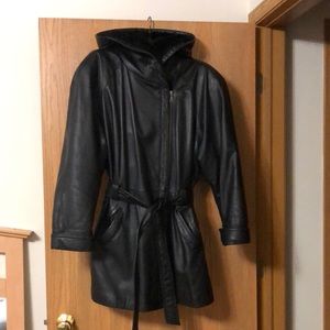 Women’s XL Wilsons thinsulated hooded leather coat